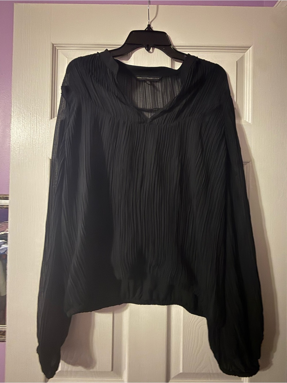 White House Black Market Black Pleated V-Neck Long Sleeve Blouse - Picture 1 of 6
